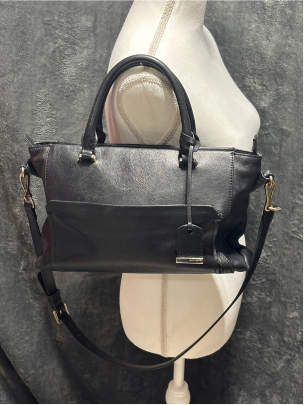 Vince Camuto Black Smooth Leather Satchel Crossbody Lina Handbag Minimalist